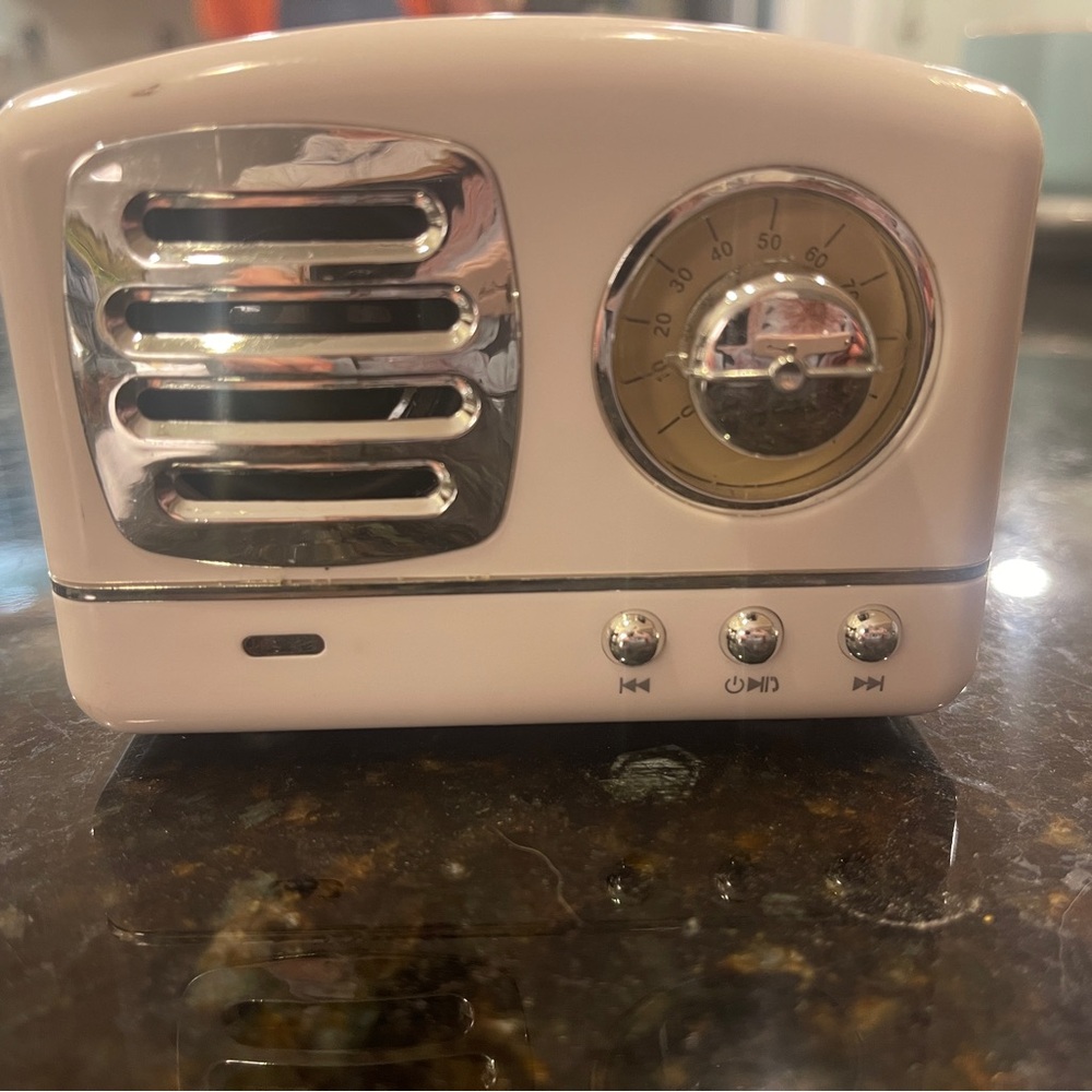 Cream and Silver Retro Portable Radio with Chrome Accents